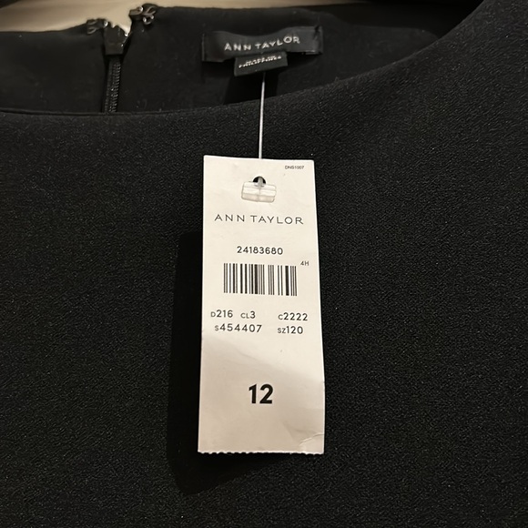 Ann Taylor dress size 12 - Picture 2 of 3